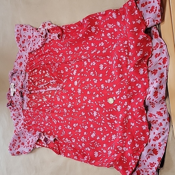 Parker Size S Primrose Combo Blouse, Flutter Sleeve, Gently Used Condition - Picture 15 of 16